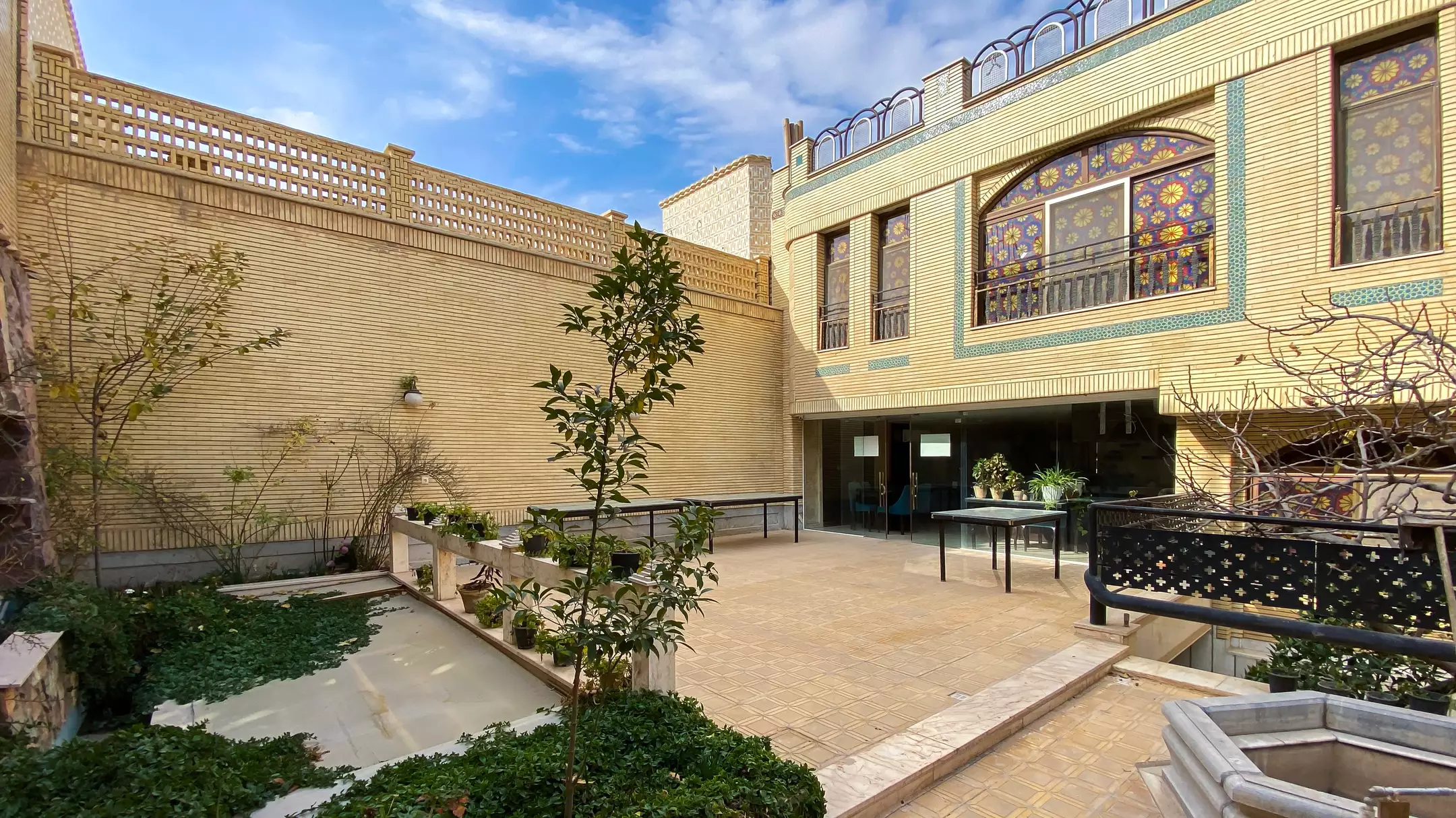 هتل ربیع اصفهان